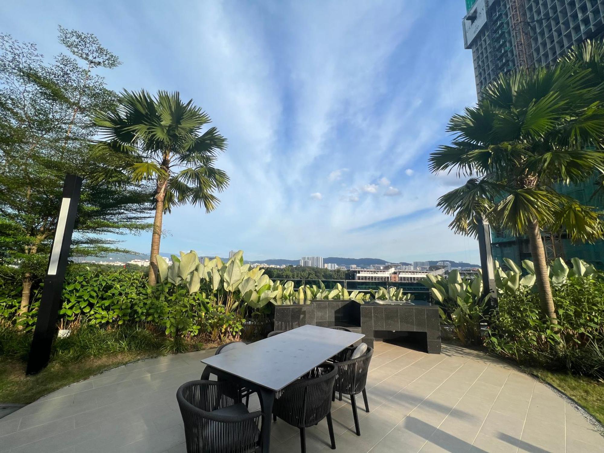 Eaton Residence Klcc Kuala Lumpur Exterior foto